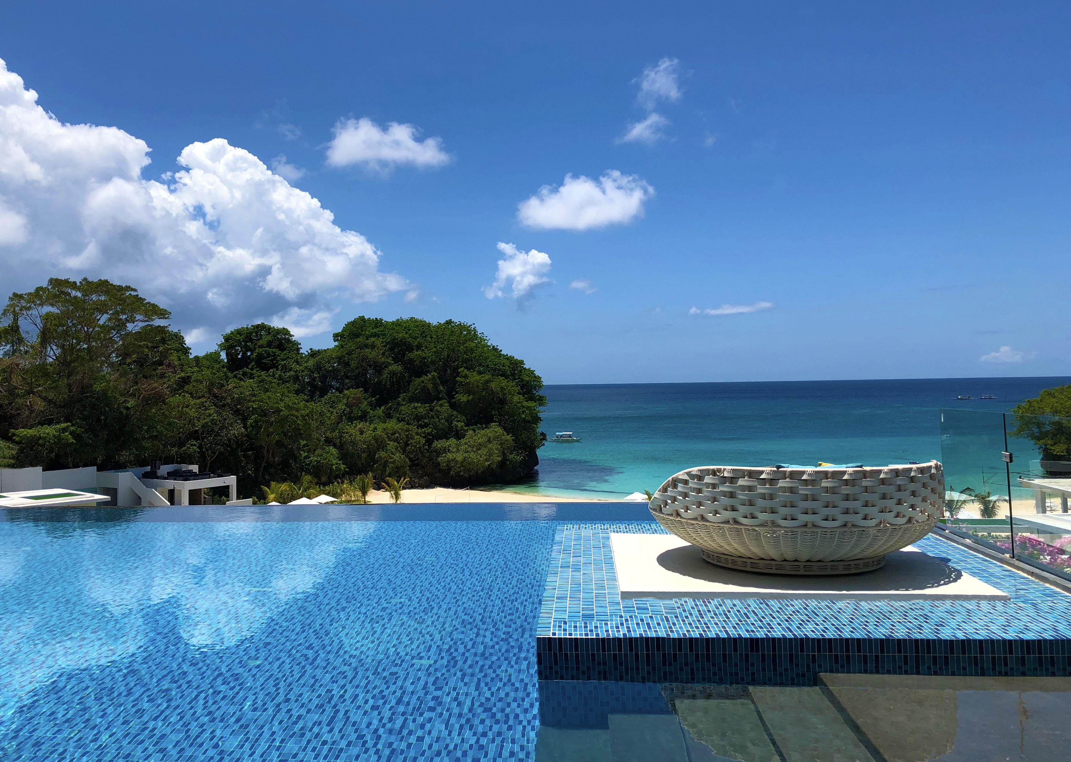 Crimson Resort And Spa Boracay Yapak Ngoại thất bức ảnh