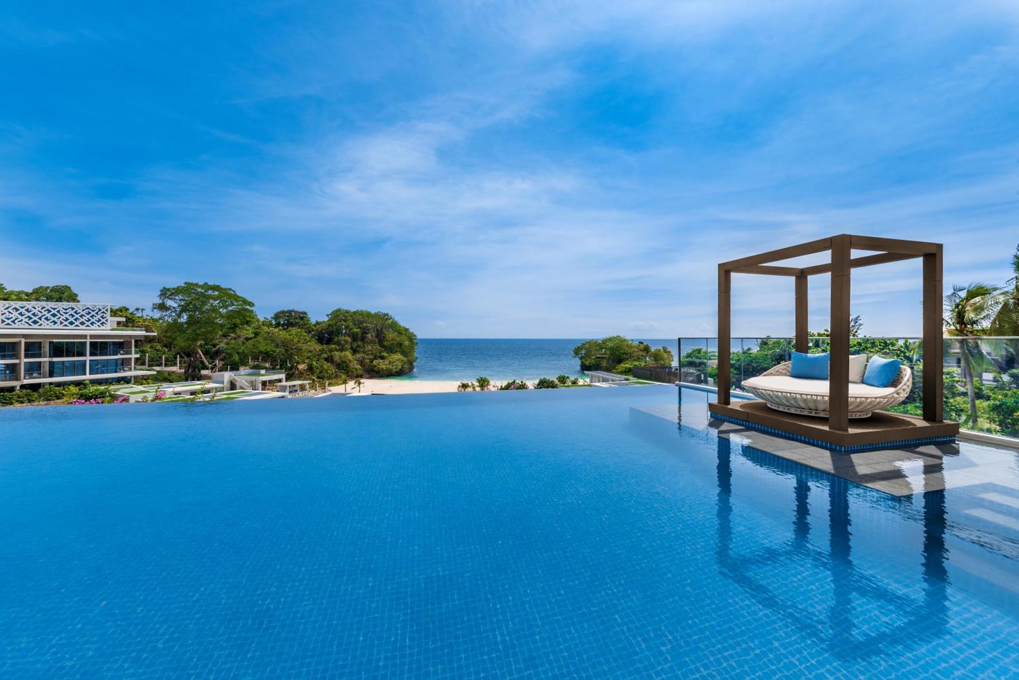 Crimson Resort And Spa Boracay Yapak Ngoại thất bức ảnh